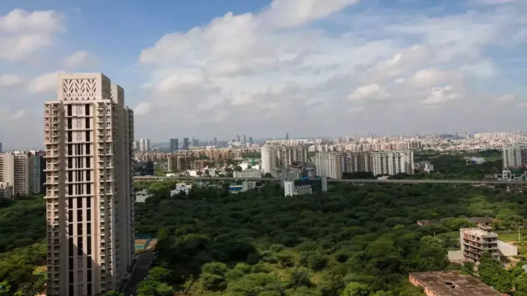 Gurugram-emerges-as-a-preferred-destination-for-luxury-real-estate-market-in-delhi-ncr