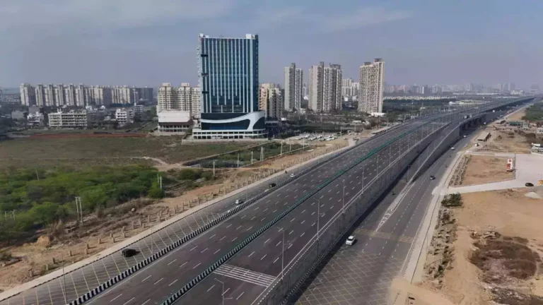 How-dwarka-expressway-will-benefit-gurgaon-real-estate-market