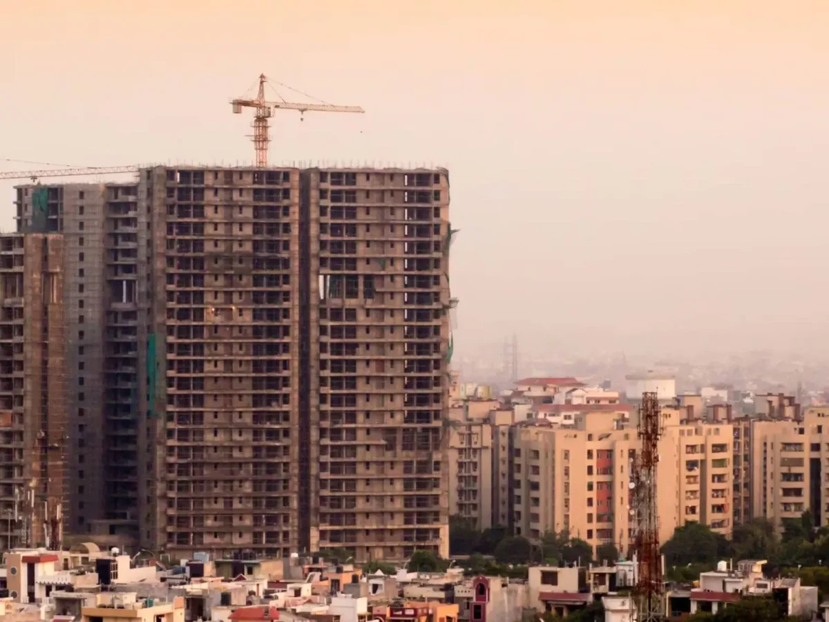 Luxury-real-estate-booms-in-delhi-ncr-gurugram-leads-q1-launches-check-key-destinations-1536x1152
