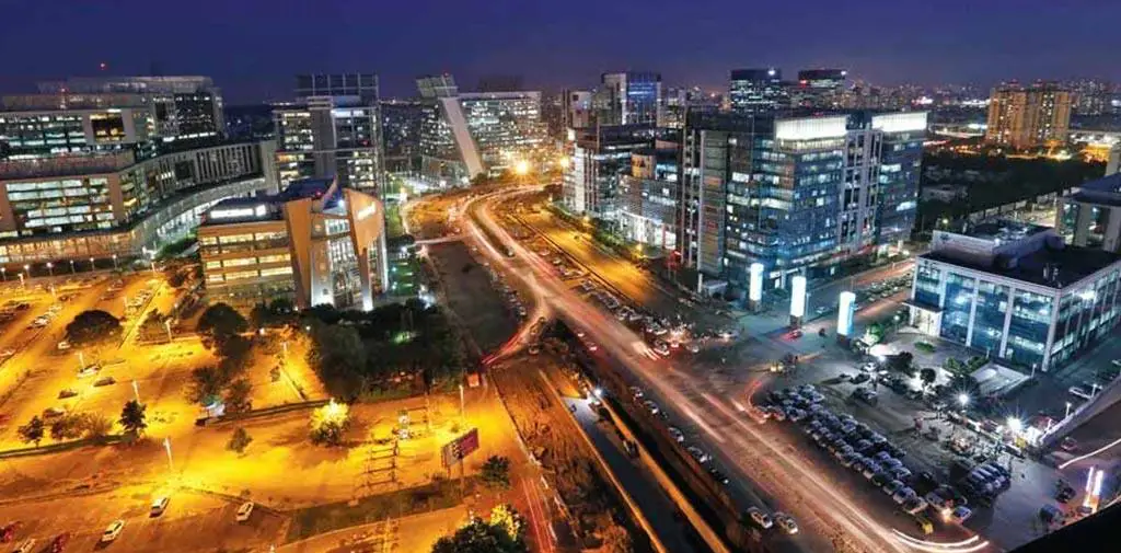 Why-are-upscale-homebuyers-flocking-to-gurugrams-golf-course-extension-road